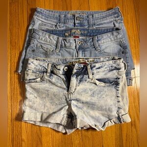 3 Pairs Arizona Jean Co. Junior Jean Shorts – Size 5